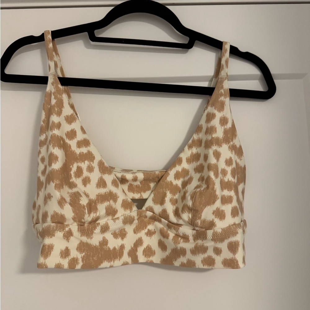 Aerie Cream and Tan Patterned swim top brand new size xxl